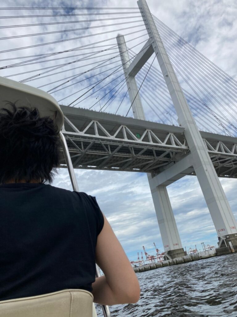 ボートから見た横浜ベイブリッジ